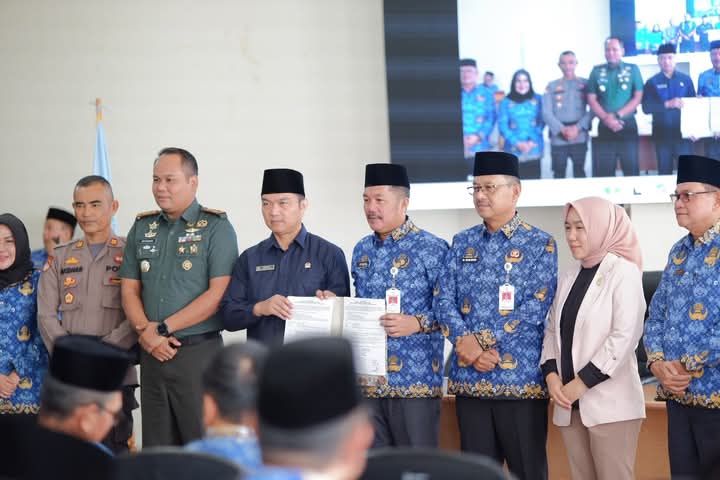 Dihadiri Forkopimda, Bupati Monadi Gelar Rapat RPJMD Kerinci Bersama OPD di Bukit Tengah