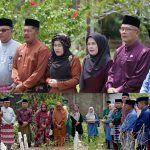 Bupati Monadi Pimpin Ziarah ke Makam Mantan Bupati Kerinci dalam Rangka HUT ke-69 Provinsi Jambi