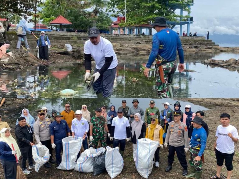Bupati Monadi Pimpin Gerakan Nasional Indonesia ASRI, Satukan Seluruh Elemen Bersihkan Danau Kerinci