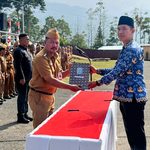 Bupati Monadi Lantik 579 Pejabat Fungsional, Tekankan Profesionalisme dan Integritas ASN